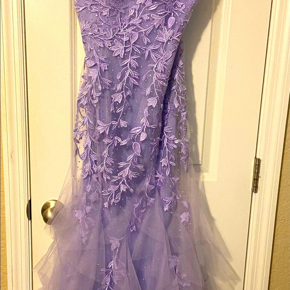 New never worn lilac dress.